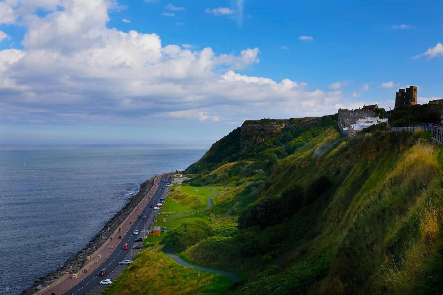Seascape - Fantastic Location With Sea Views! Scarborough Extérieur photo