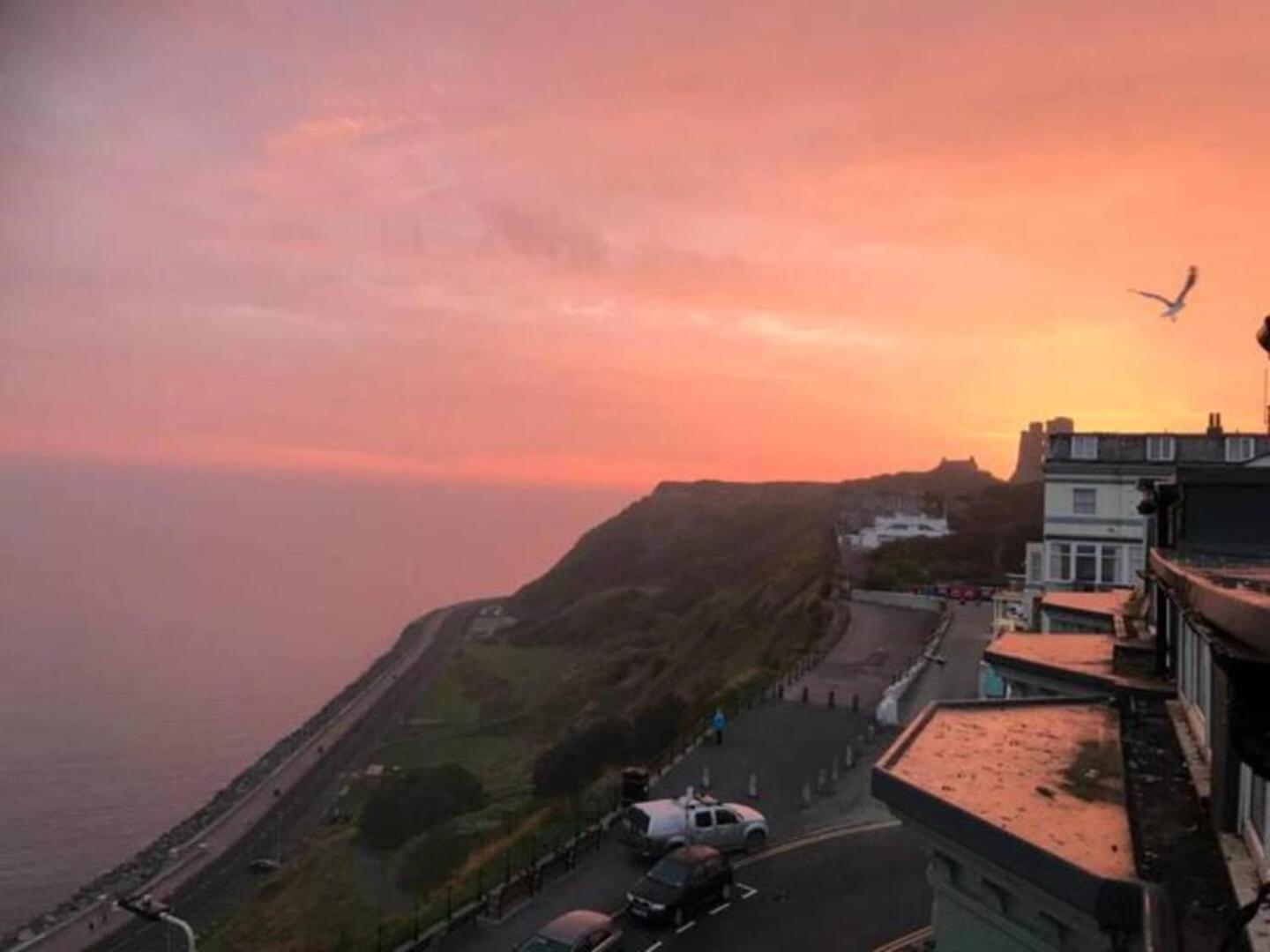 Seascape - Fantastic Location With Sea Views! Scarborough Extérieur photo